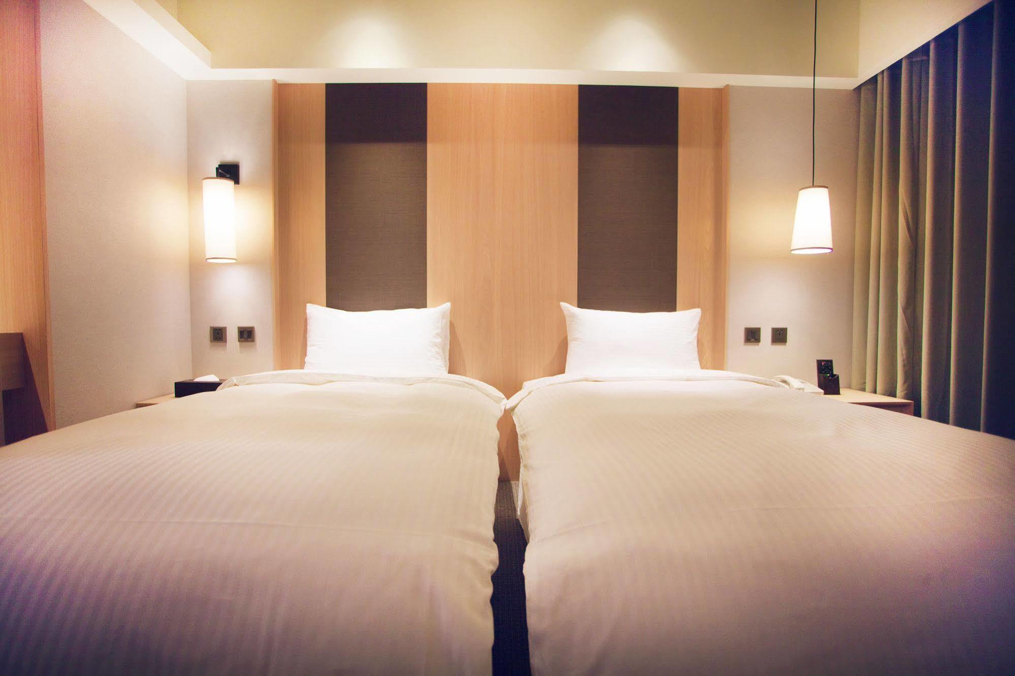 Inn By The Village Taitung Екстериор снимка